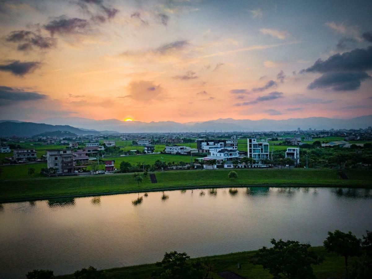 冬山閒雲居民宿 Dongshan  Exterior photo